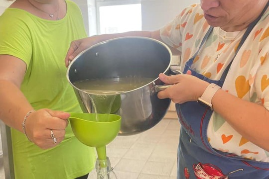 Vyrábíme domácí bezový sirup 1