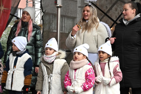 Vánoční vystoupení na Ústecké Vánoce 1