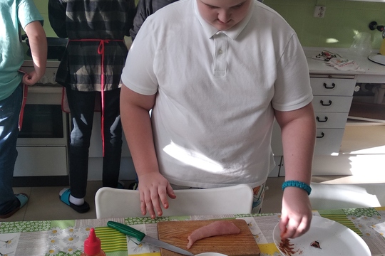 Připravujeme zdravé saláty 7.A + 7.B 1