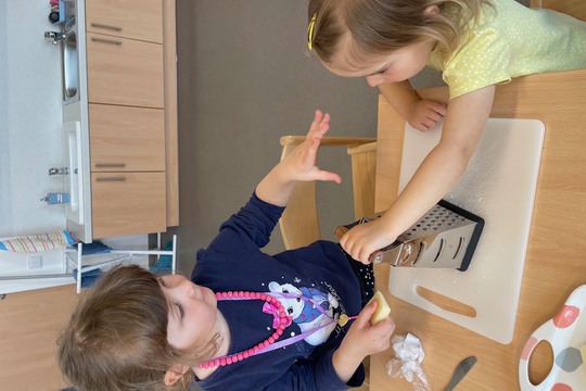 Pomazánky z rukou dětí 1