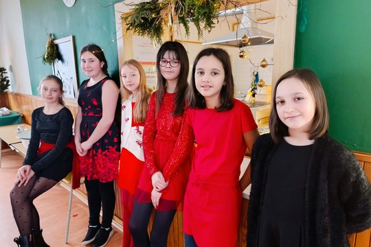 Sváteční vánoční tabule 1