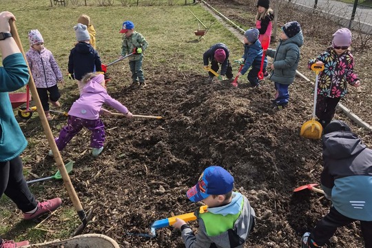 Malí zahradníci v akci 1