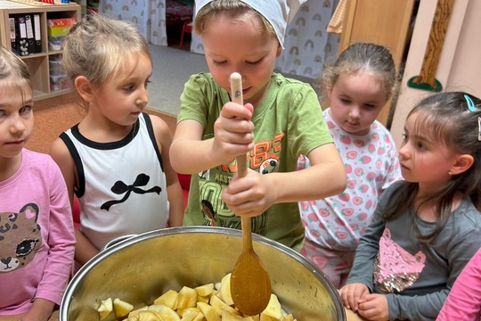 Naše domácí jablečná přesnídávka Naše domácí jablečná přesnídávka 1