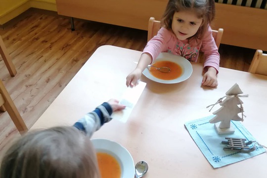 JAK VYPADÁ KUSKUS, NEŽ HO UVAŘÍME A POTÉ NA NAŠEM TALÍŘI  1