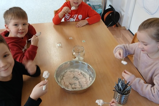 Zmrzlina "vařená" na sněhu 1