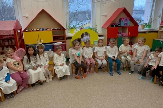 Mikuláš u nás ve školce  1