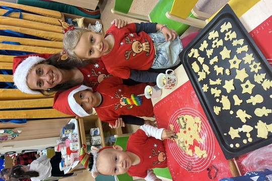 Předvánoční dopoledne ve třídě Sluníček Předvánoční dopoledne ve třídě Sluníček 1