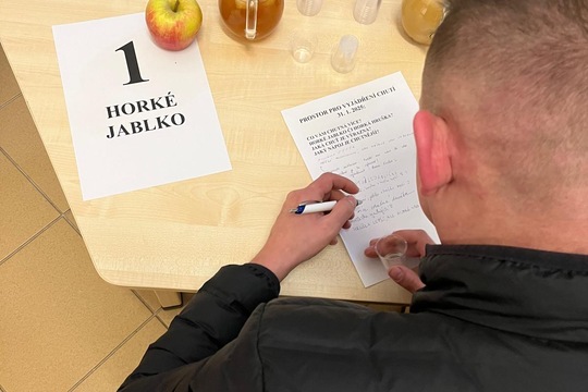 Horký zimní nápoj  1