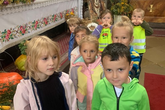 Berušky v Mikulášském kostele Berušky v Mikulášském kostele 1