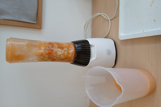 Měla babka čtyři jablka Měla babka čtyři jablka 1