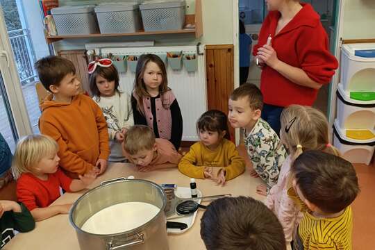 MŠ vyrábí sýry 1