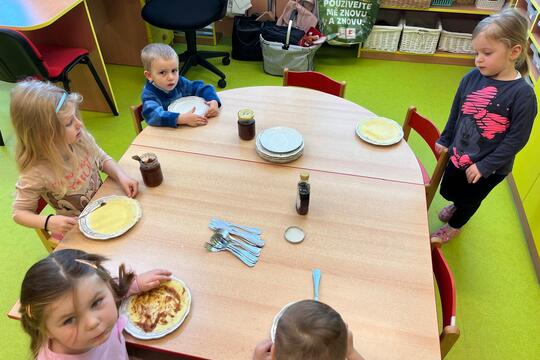 Copak se jí v Kanadě? 1