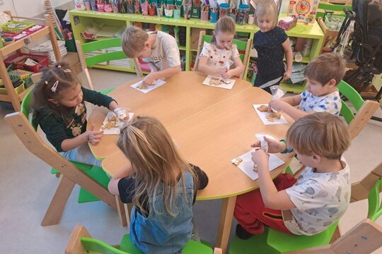Vánoční pečení cukroví Vánoční pečení cukroví 1