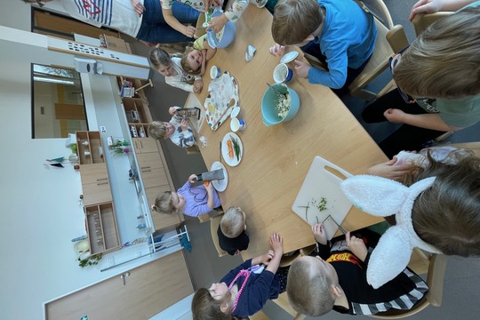 Pomazánky z rukou dětí 1