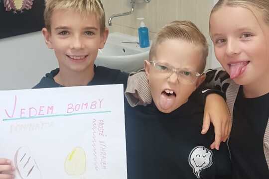 Čtvrťáci z áčka a zdravé pomazánky 1