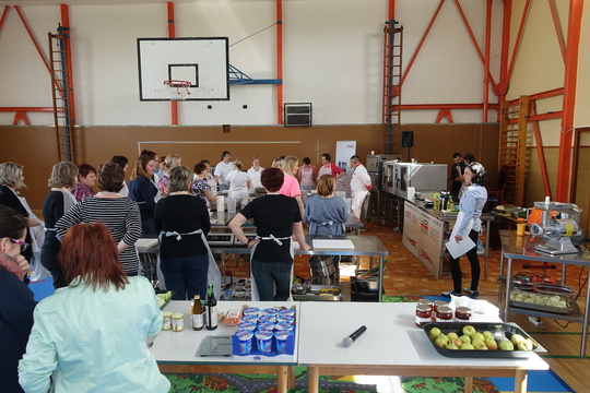 Praktický seminář pro kuchařky se konal v Ústí nad Orlicí díky donátorům Burzy filantropie a dalším sponzorům! 1