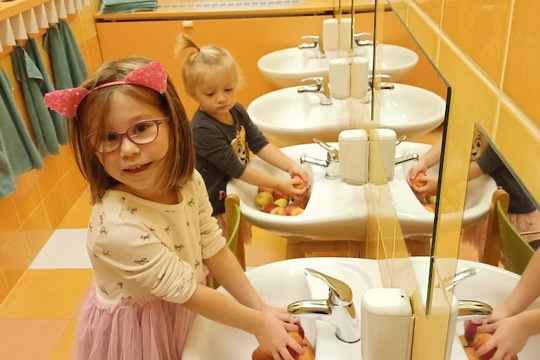 Jablečné křížaly a čaj 1