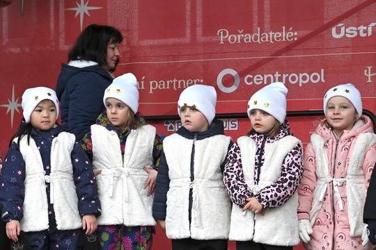 Vánoční vystoupení na Ústecké Vánoce 1