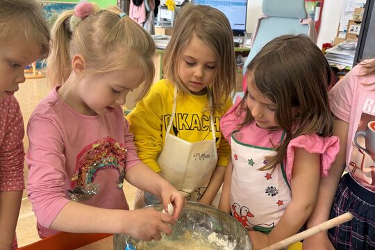 Masopustní pečení u Včeliček 1