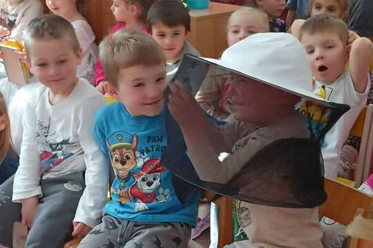 Včelky u medvídků 1