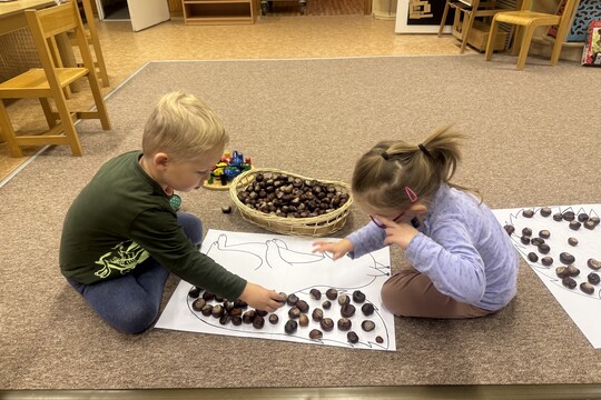 PODZIM KOLEM NÁS PODZIM KOLEM NÁS 1