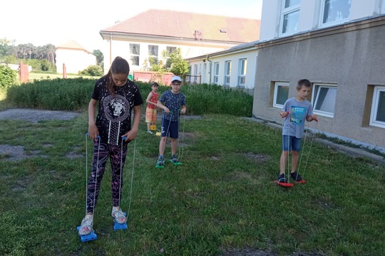 Den her a soutěží 1