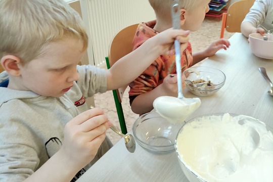 Děti si připravily zdravý pribináček Děti si připravily zdravý pribináček 1