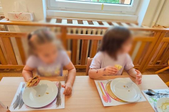 Od jablíčka az ke štrúdlu Od jablíčka az ke štrúdlu 1