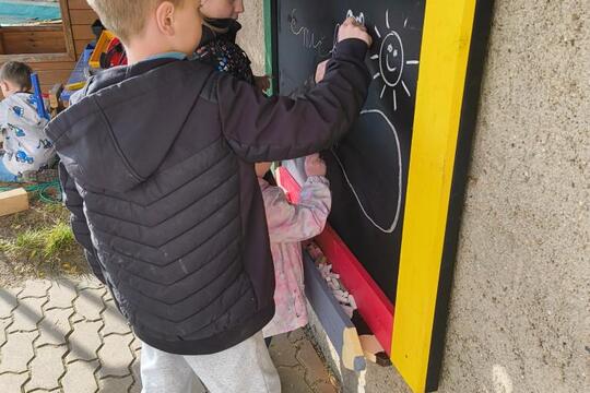 JARO na školní ZAHRÁDCE  1