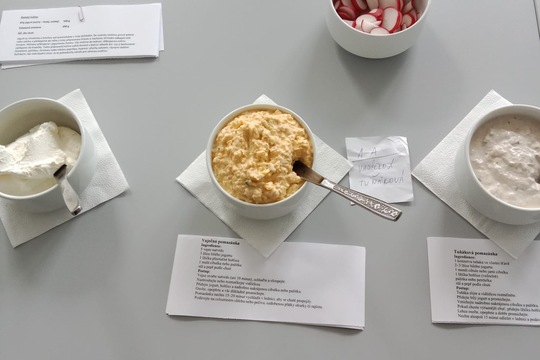 Pomazánková slavnost plná chutí a šikovných rukou Pomazánková slavnost plná chutí a šikovných rukou 1