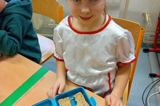 Objevujeme nové chutě s 1.B! Objevujeme nové chutě s 1.B! 1