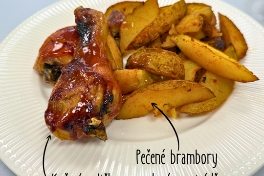 Maškarní veselí ve školní jídelně: když oběd chutná i baví Maškarní veselí ve školní jídelně: když oběd chutná i baví 1