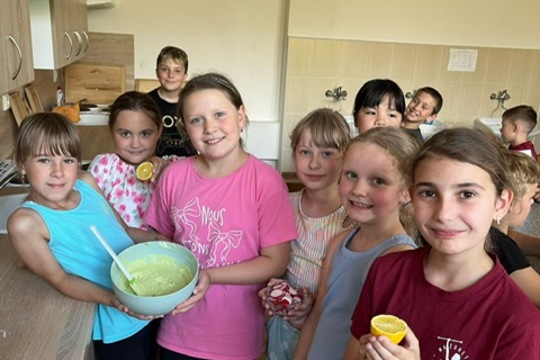 Pomazánková slavnost plná chutí a šikovných rukou Pomazánková slavnost plná chutí a šikovných rukou 1