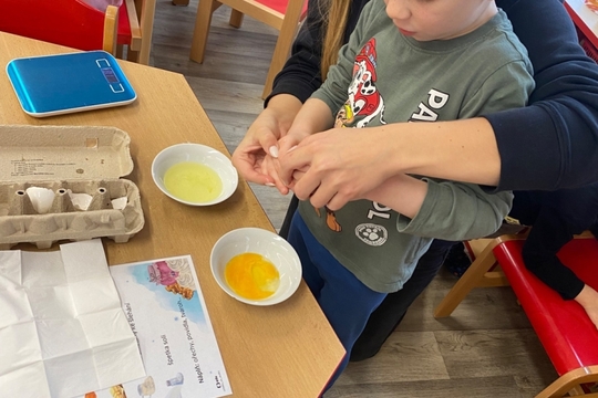 Motýlci z MŠ Kollárova - Svatomartinské rohlíčky Motýlci z MŠ Kollárova - Svatomartinské rohlíčky 1