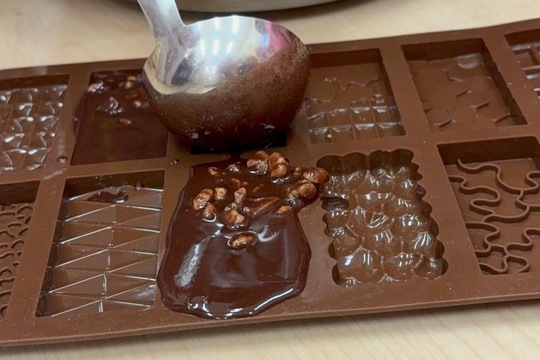 Vlastní domácí čokoláda  1