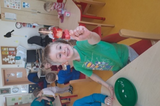 Ovocné veverčí mlsání 1