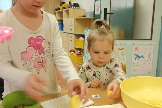 Jablečné křížaly a čaj 1