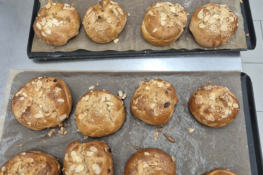 Žluté úterý ve znamení mazanců Žluté úterý ve znamení mazanců 1