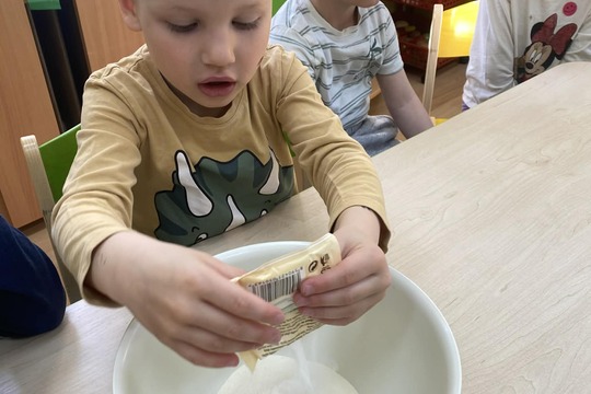  Berušky oslavily Den Země sladkým pečením! 1