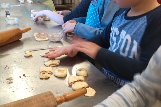 Pečeme skořicovoořechové rohlíky a šneky. 1