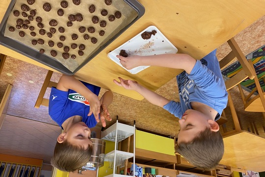 Příprava vánočního cukroví - Sluníčka 1