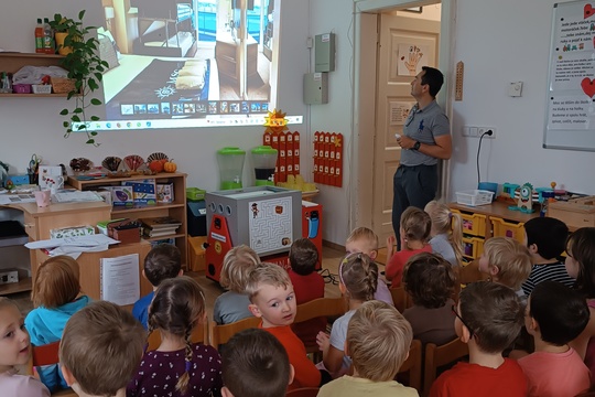 Prezentace zážitků na velké výletní lodi 1