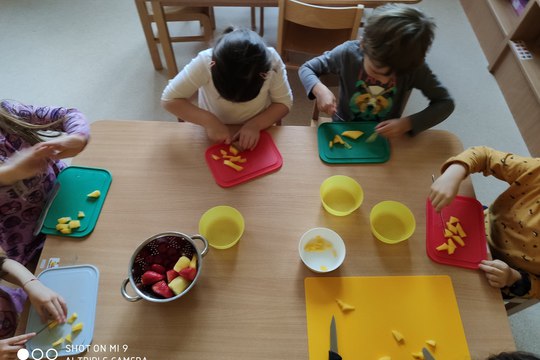 Chefs in Training - Fruit Faces 1