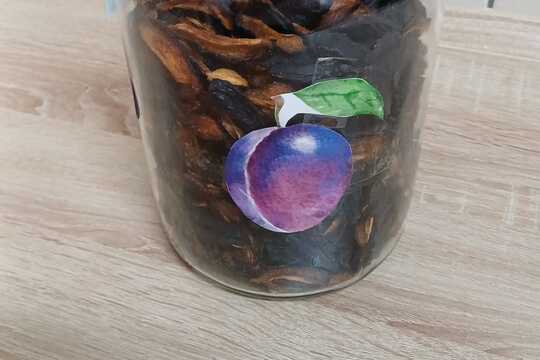 domácí křížaly a sušené švestky 1