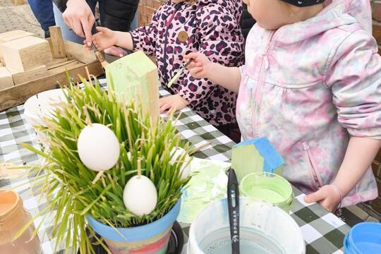 JARO na školní ZAHRÁDCE  1