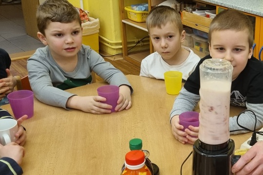 Ovocné smoothie od Ježečků 1