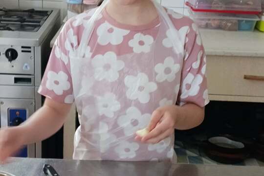 Brigádníci v kuchyni  1