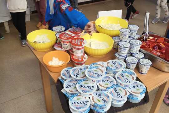 Výrobky mléčné... 1