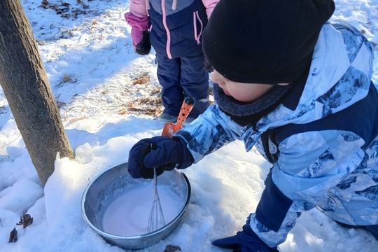 Zmrzlina "vařená" na sněhu 1