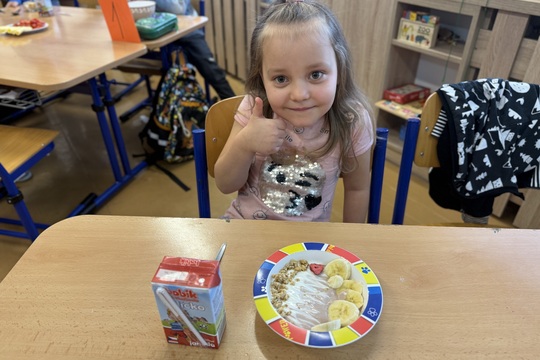 Mléko do škol v praxi – ochutnáváme, objevujeme, tvoříme 1